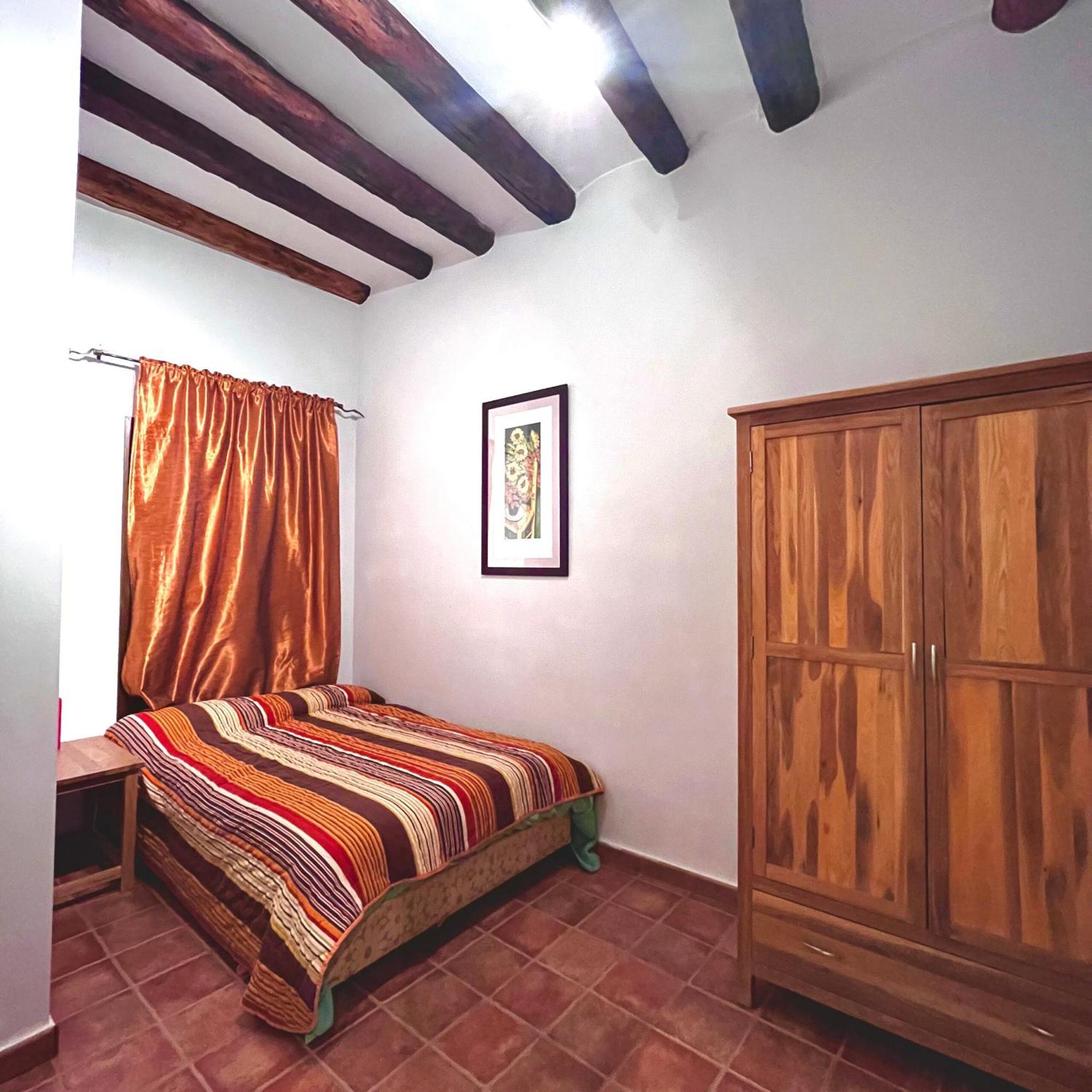 Apartamentos Angelus Plaza Mayor De Graus Dış mekan fotoğraf