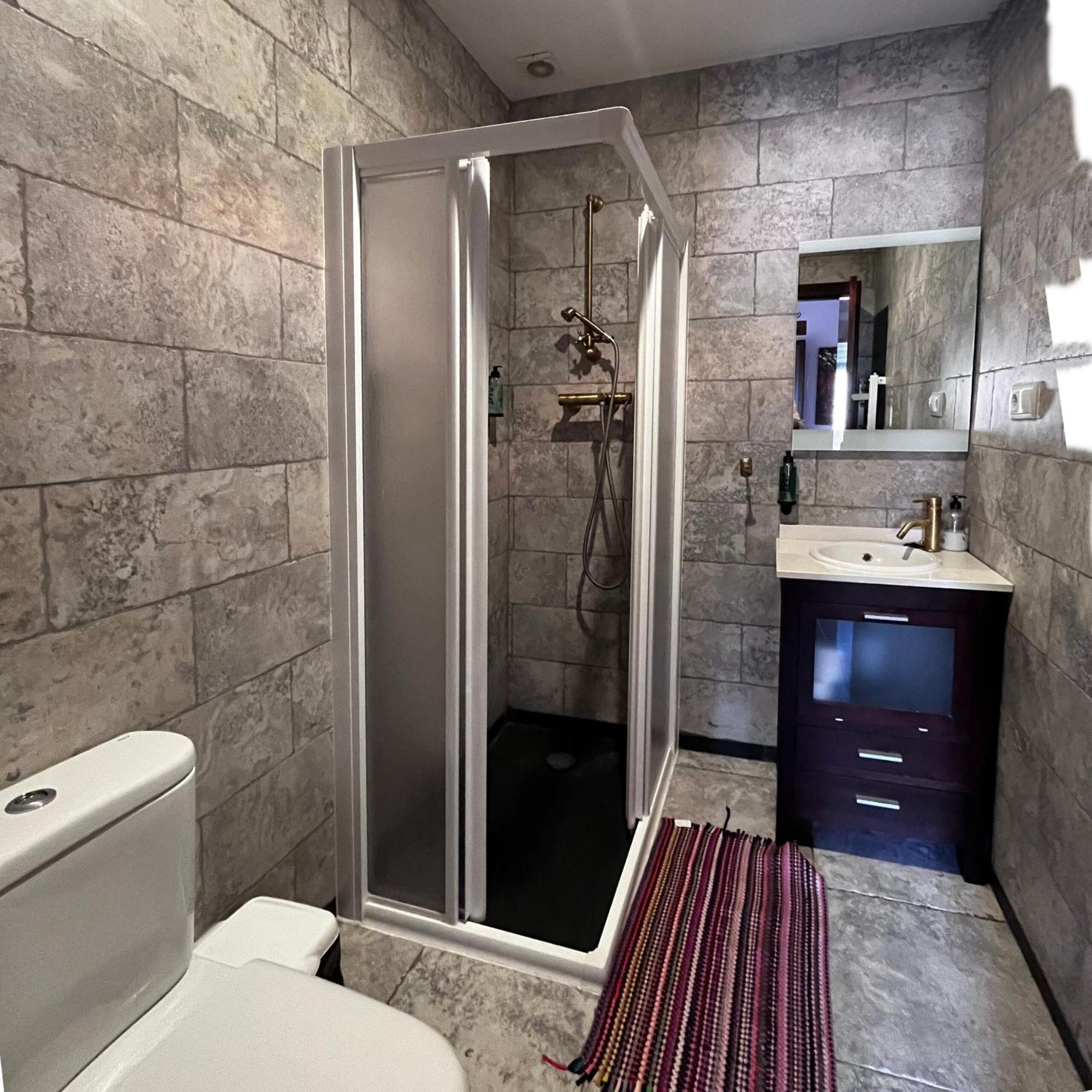Apartamentos Angelus Plaza Mayor De Graus Dış mekan fotoğraf